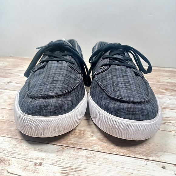 Lacoste Boat Deck Shoe Loafers Black Gray Plaid Men's Size 12 Slip On - Picture 3 of 9